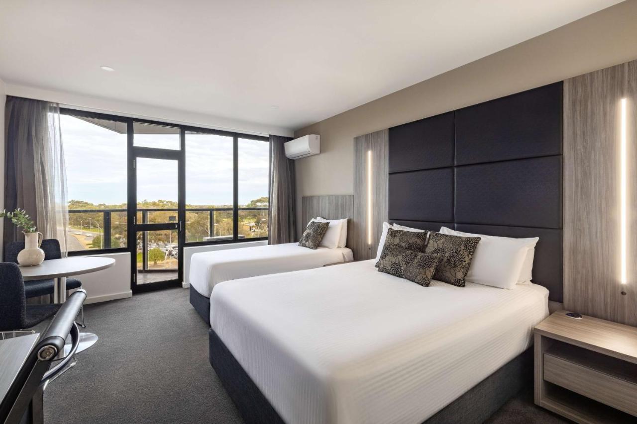Hotel Rydges South Park Adelaida Exterior foto